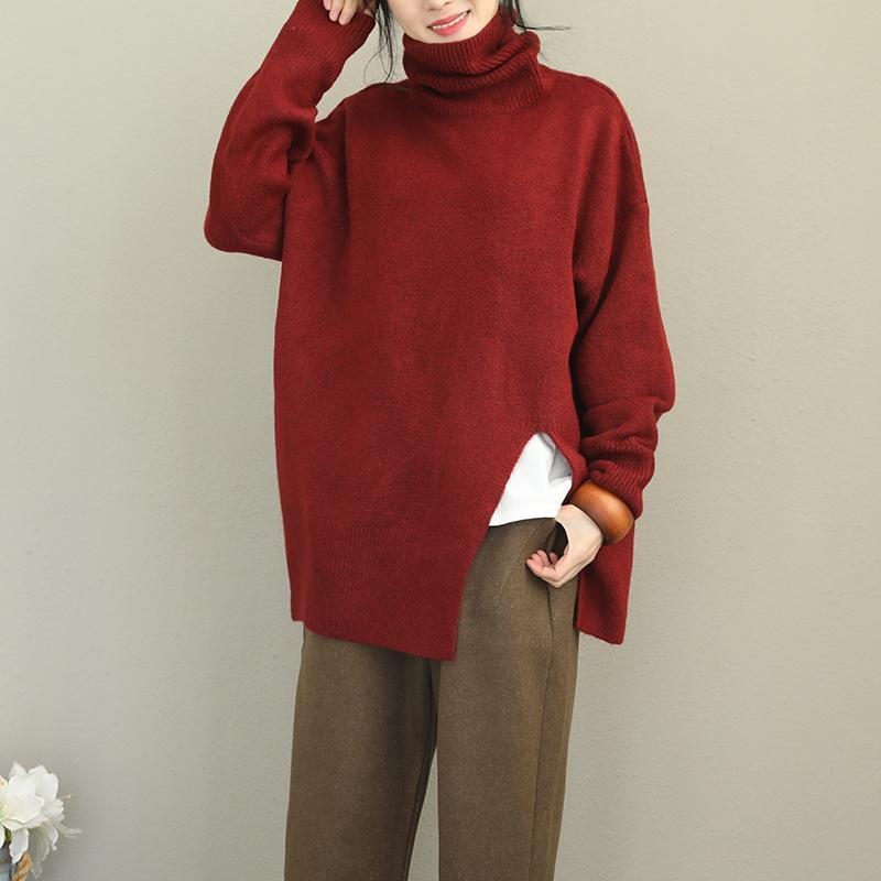 Hochgeschlossener Dicker Pullover Mit Schlitz