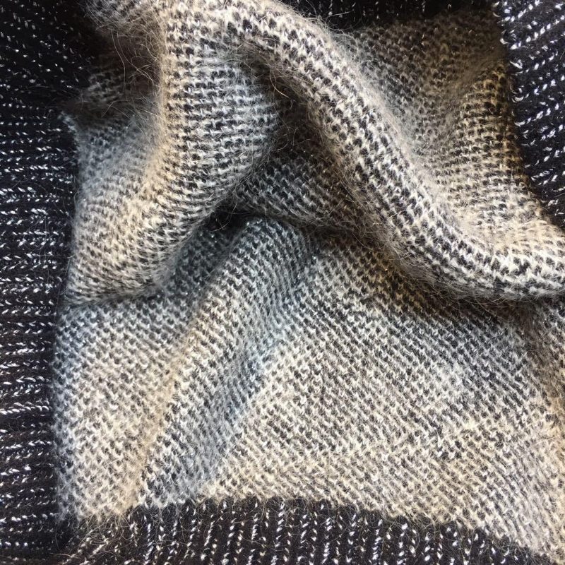 Schwarzer Mode-beiläufiger Lockerer Warmer Pullover