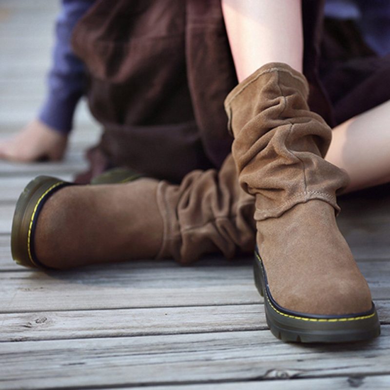 Bequeme Martin-stiefel Aus Veloursleder Mit Rüschen