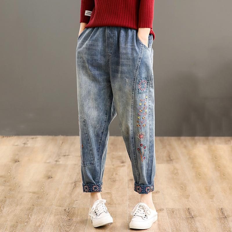 Denim-haremshose Mit Hoher Taille Und Retro-stickerei