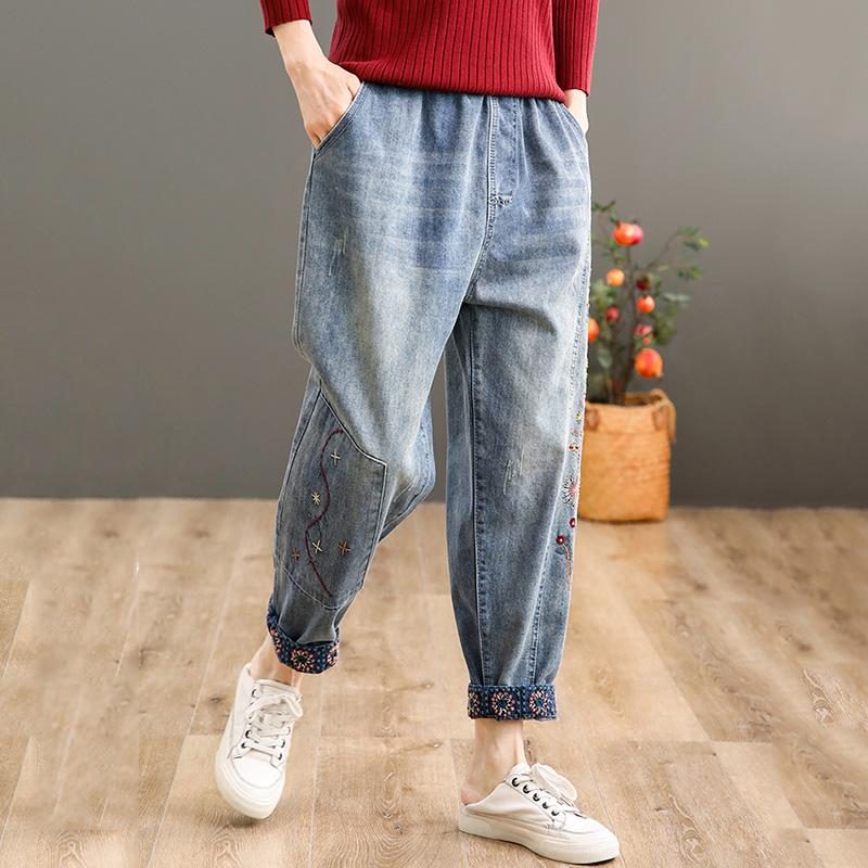 Denim-haremshose Mit Hoher Taille Und Retro-stickerei