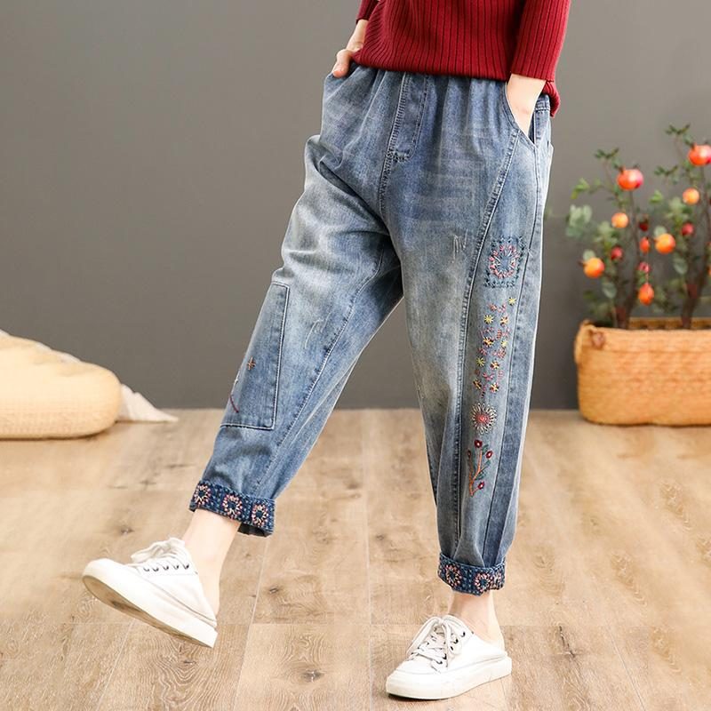 Denim-haremshose Mit Hoher Taille Und Retro-stickerei