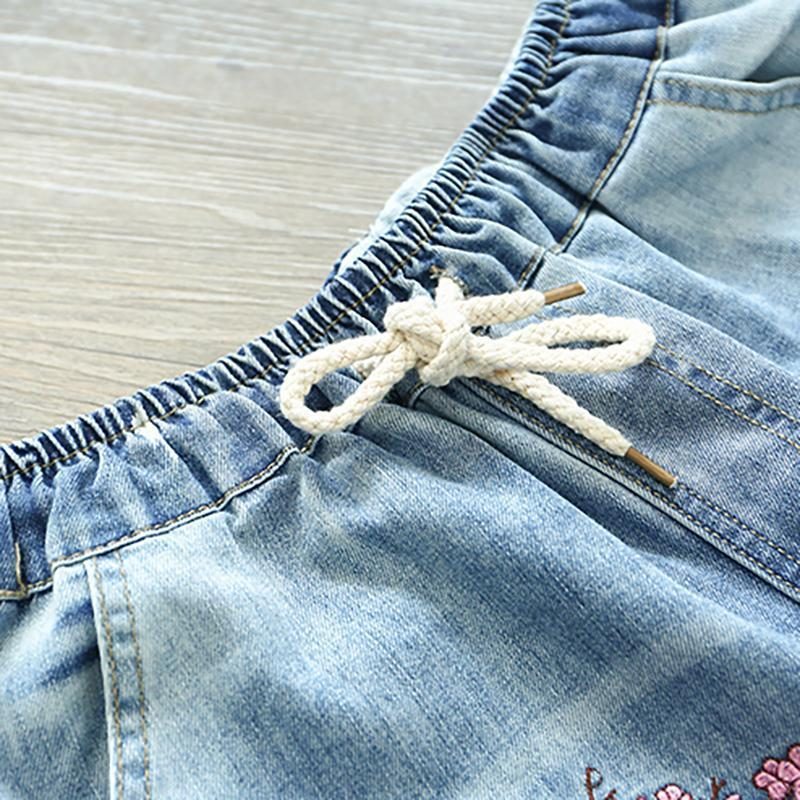 Hose Mit Elastischem Bund Und Distressed-muster Mit Blumenstickerei