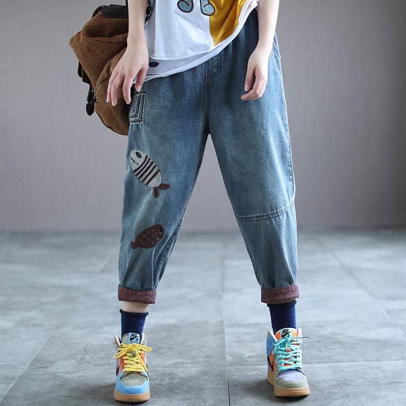 Lockere Hallen-denimhose Mit Fischstickerei Im Retro-stil