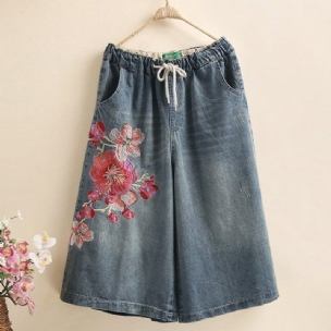 Weite Jeans Mit Blumenstickerei