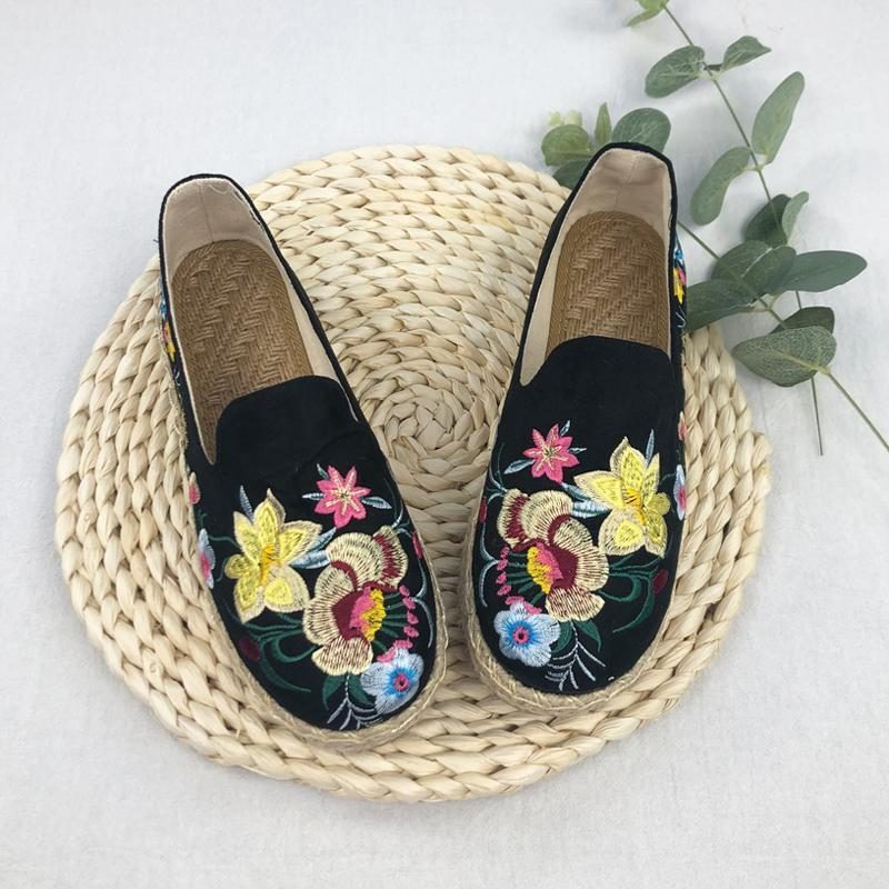 Atmungsaktive Damenschuhe Zum Hineinschlüpfen Mit Blumenstickerei