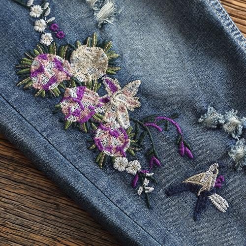 Ethno-jeans Mit Elastischer Taille Und Blumenstickerei