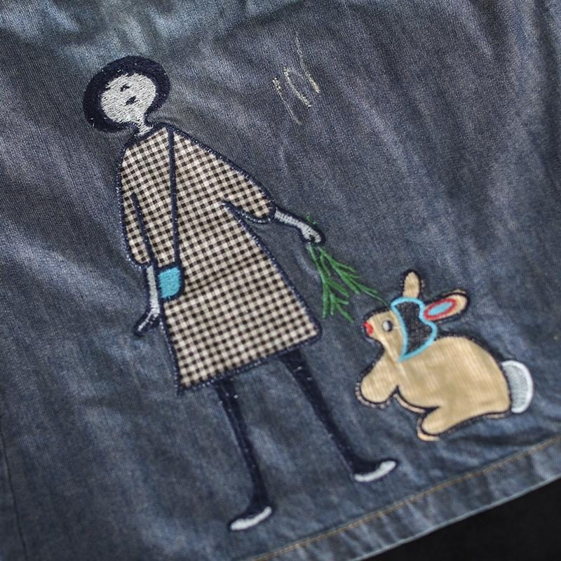 Dünner Sommer-jeansrock Mit Aufgesticktem Cartoon-patch