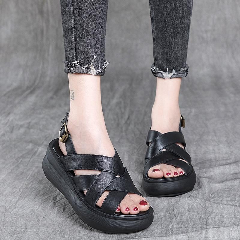 Einfache Leder-plateau-retro-casual-sandalen