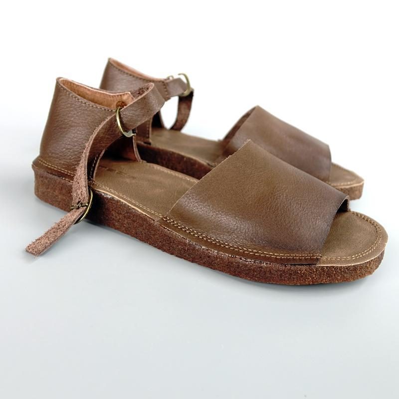 Flache Ledersandalen Mit Offenen Zehen Und Flachen Bequemen Schuhen