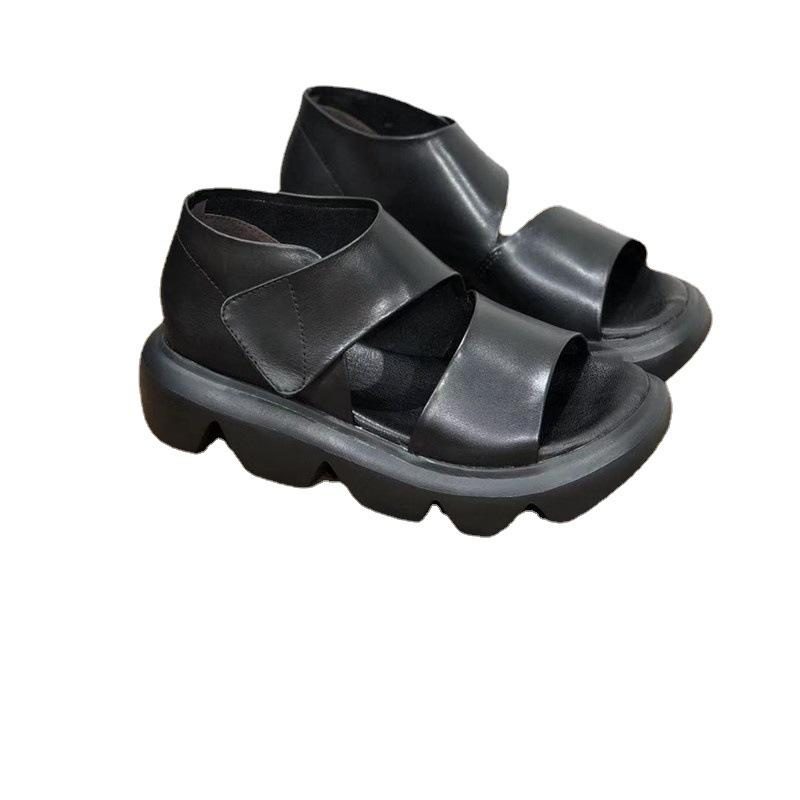 Frauen Retro Leder Sandalen Mit Wellensohle