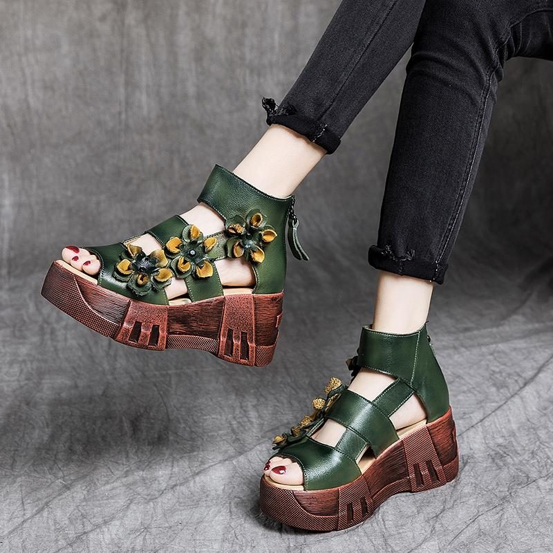 Frauen-retro-plateau-leder-sandalen Mit Blumenmuster