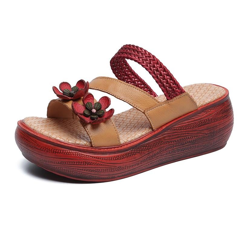 Lässige Handgefertigte Retro-leder-plateau-sandalen Mit Blumenmuster