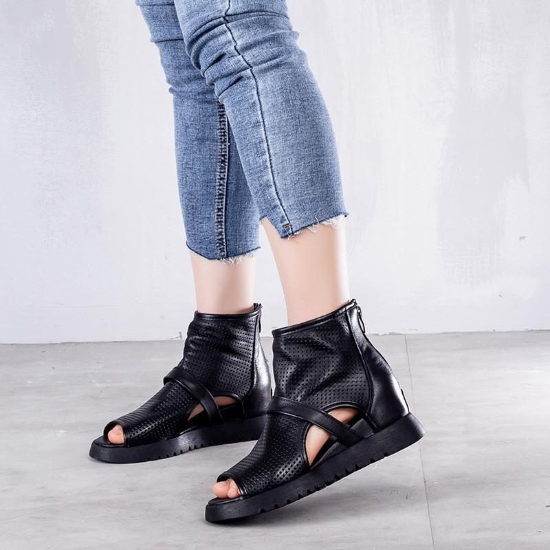 Sommerliche Hohle Freizeitsandalen Aus Leder