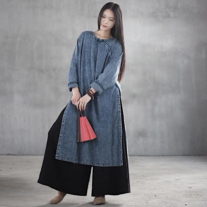 Langärmliges Denim-retro-kleid Im Chinesischen Stil Mit Großer Schnalle