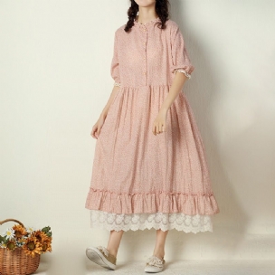 Sommerkleid Aus Baumwollleinen Im Retro-stil Mit Rüschenkragen Und Spitzensaum