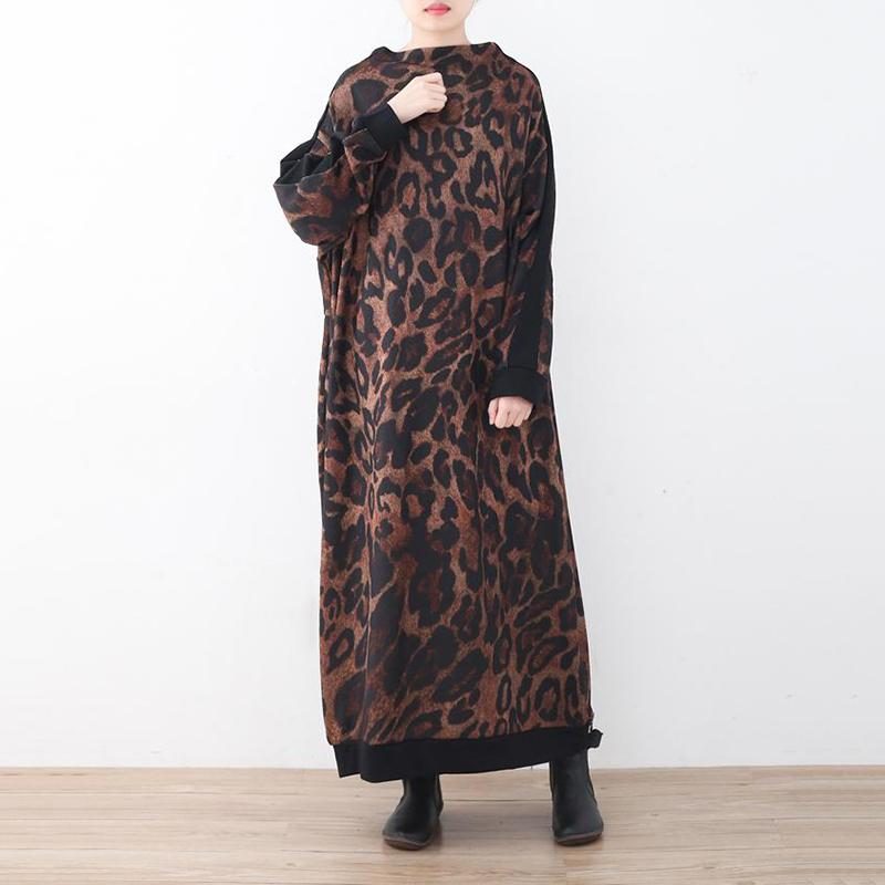 Vintage Winterkleid Mit Leopardenstrick Und Stehkragen